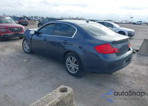 2013 Infiniti G37X из США, поврежденный, VIN JN1CV6AR0DM352849